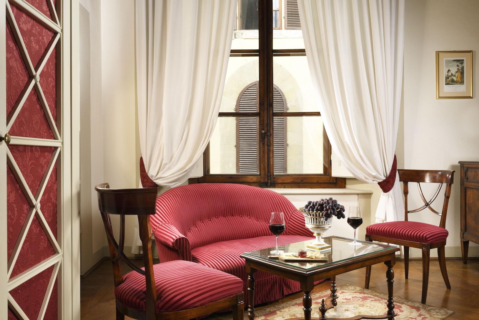 Palazzo Niccolini Al Duomo Residenza D'epoca Florencia